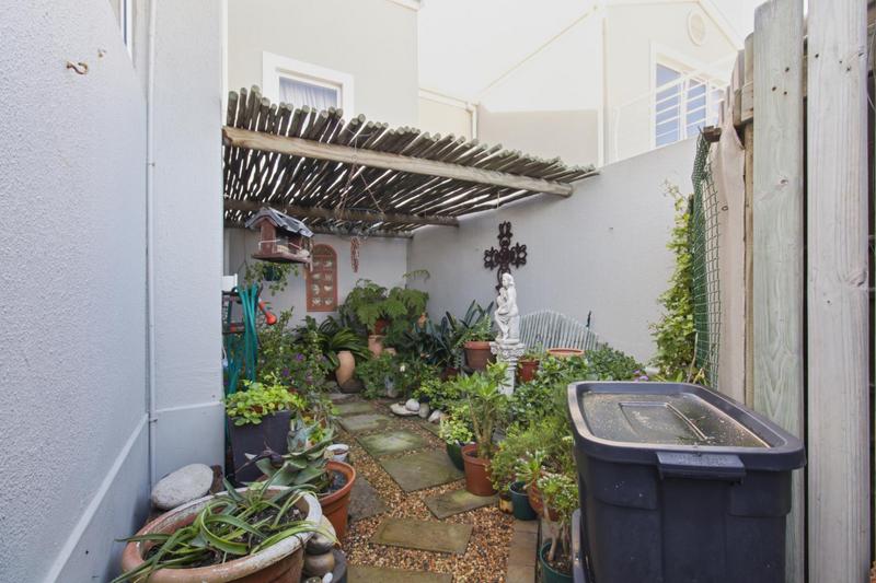 3 Bedroom Property for Sale in Big Bay Western Cape